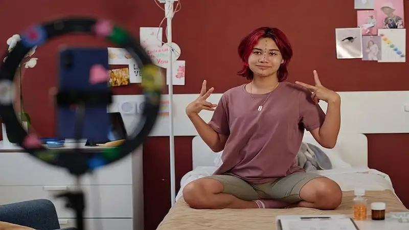 Influencergonewilde: Understanding the Viral Social Media Trend